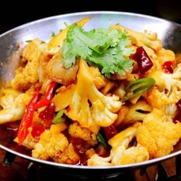 029  干锅花菜 หมูผัดดอกกระหล่ำ