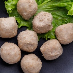 ลูกชิ้น(หมู) ลวกจิ้ม