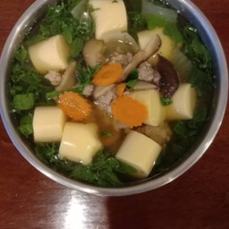 แกงจืดผักหวาน