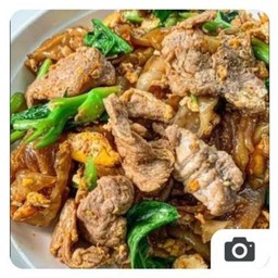 ผัดซีอิ้วหมูนุ่ม