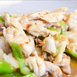 ผัดพริกหยวกไก่ กับข้าว