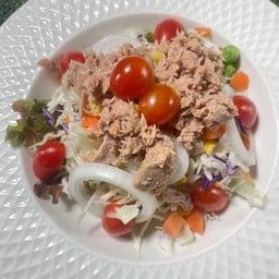 สลัดทูน่า