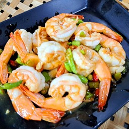 กุ้งผัดพริกขี้หนู