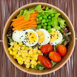 สลัดไข่ต้ม+น้ำสลัดงาคั่วญี่ปุ่น