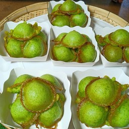 ขนมดอกบัวจิ๋ว (ขนมฝักบัว)