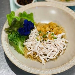 011_หมี่คลุกไก่ฉีก