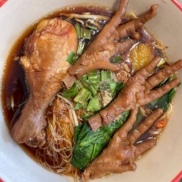 ก๋วยเตี๋ยวไก่น่อง+ตีน
