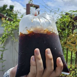 โอเลี้ยง