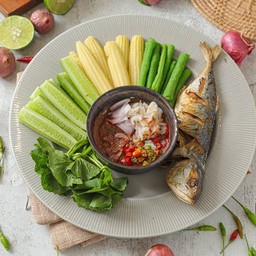 น้ำพริกกะปิและปลาทูทอด
