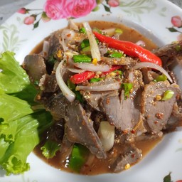 น้ำตกเนื้อ