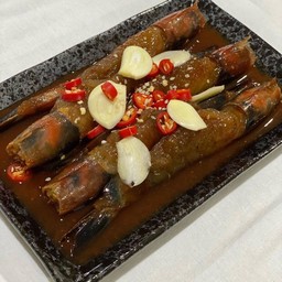 กุ้งดองซีอิ้ว โคชูจัง Marinated Shrimp in Korean Soy Sauce and Gochujang