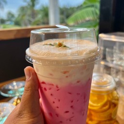 Oz.CoffeeBar🫗