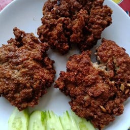 เม้งอาหารตามสั่ง BY เจ้เผือก