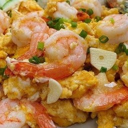 ข้่าวราดกุ้งผัดไข่