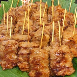 หมูปิ้งนมสด