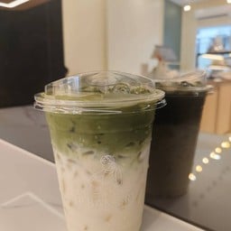 2p Bakery บูธออฟฟิศ