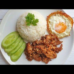 ผัดกระเทียมพริกไท