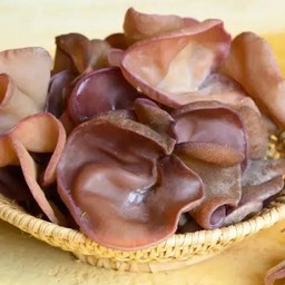 เห็ดหูหนูดำ