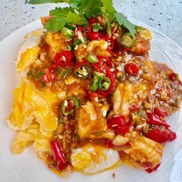 ข้าวมันกุ้งผัดพริกสดไข่ขยี่