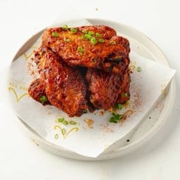 ปีกไก่ทอดซอสบาร์บีคิว