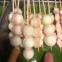 ไข่นกกระทาพันเบคอนชาบู