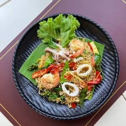 ผัดมาม่าขี้เมา