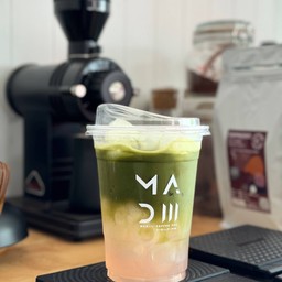 Matcha Lynchee มัจฉะลิ้นจี่