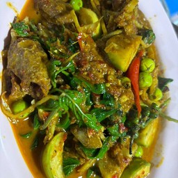 ไส้อ่อนผัดเผ็ด