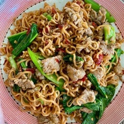 ลุงมด อาหารป่า (ซอยตรายาง)