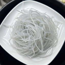 วุ้นเส้นเกาหลี 米线