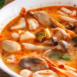 Tom Yum Mixed Mushrooms In Low-Fat Creamy Soup