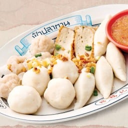 ลูกชิ้นปลารวมมิตรลวกจิ้ม