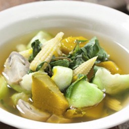 Mixed Mushroom In Thai Herb Soup