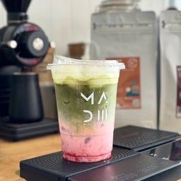 Matcha Strawberry มัจฉะสตรอเบอรี่