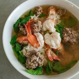 ข้าวต้มกุ้งหมูสับ