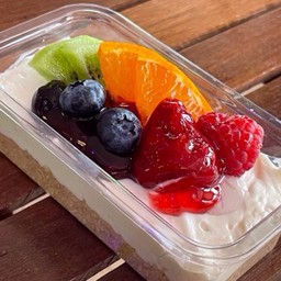 ชีสพายรวมผลไม้สด ขนาด 500 Ml