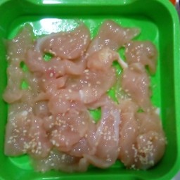 ไก่หมักน้ำมันงา