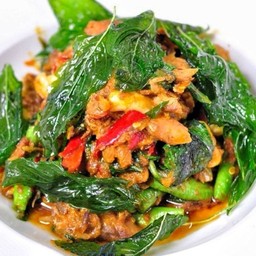 ข้าวกะเพราปลากระป๋อง (ข้าวหอมมะลิสุรินทร์)
