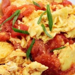 Tomato Stir-Fried with Eggs