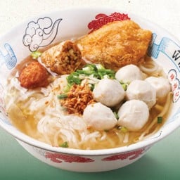 ก๋วยเตี๋ยวลูกชิ้นปลากลมล้วน