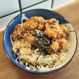 ข้าวหน้าไก่คาราเกะ