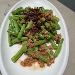 ถั่วแขกผัดกะปิหมูสับบ