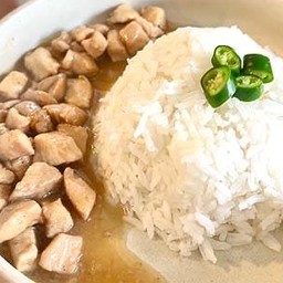 ข้าวหน้าไก่ by AROI in TOWN