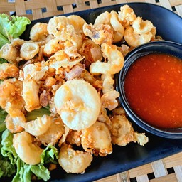 ไส้ตันทอดกระเทียม