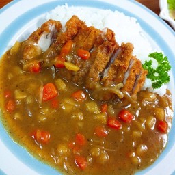ข้าวด้ง -แกงกะหรี่ไก่ทอด
