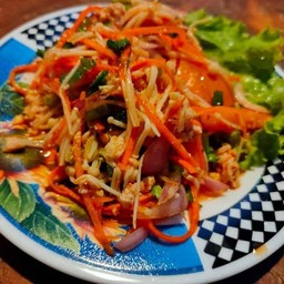 ยำเห็ดเข็ม