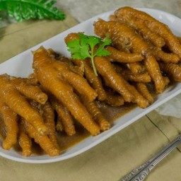 ขาไก่ตุ๋น