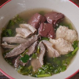 ต้มเลือดหมู