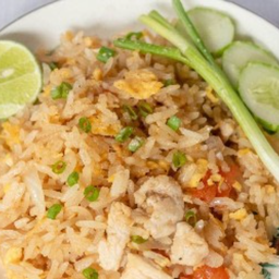 ข้าวผัดไข่หมู
