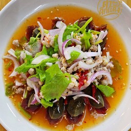 ยำไข่เยี่ยวม้า หมูสับ(ทานรสชาติไหนแจ้งได้เลยนะคะ)